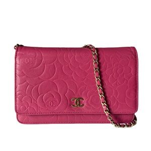 🌷Chanel Camellia Embossed WOC Wallet on Chain Pink Lambskin Gold Hardware